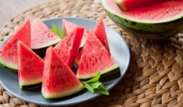 安然 吃瓜,揭秘金融巨头背后的“吃瓜”真相