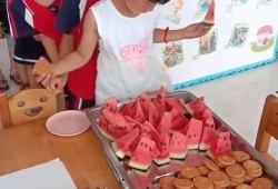 排队吃瓜123,揭秘热门话题背后的故事