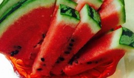 圆形瓜怎么切方便吃,轻松享美味新体验