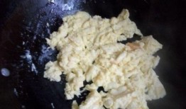 吃荷兰瓜通便,健康生活新选择