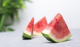 梦见吃瓜儿,揭秘吃瓜儿的神秘寓意