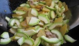 吃角瓜会腹泻,营养美味背后的健康隐患