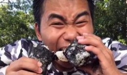 吃瓜国宝小芳,揭秘网红瓜农的甜蜜生活