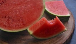 瓜哥吃瓜不吐籽视频,揭秘视频背后的趣味与真相